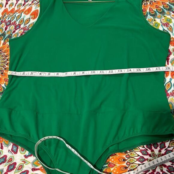 New White Birch bright Green bodysuit 1xl - Picture 5 of 7